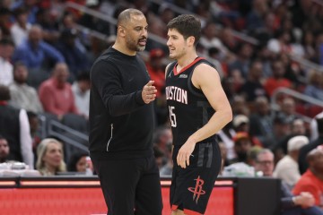 杏彩体育APP-火箭小将已蜕变！全明星后17分+三分44.4% 若能保持真能改变球队